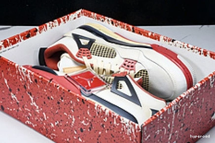 Hyperoad AIR JORDAN 4 1212